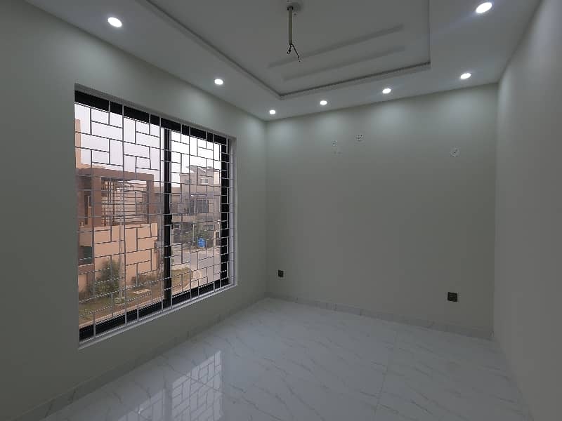 6 Marla House with 5 Bed Rooms Available for Sale in Bahria Nasheman, Lahore 22