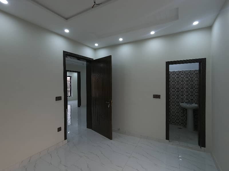 6 Marla House with 5 Bed Rooms Available for Sale in Bahria Nasheman, Lahore 27