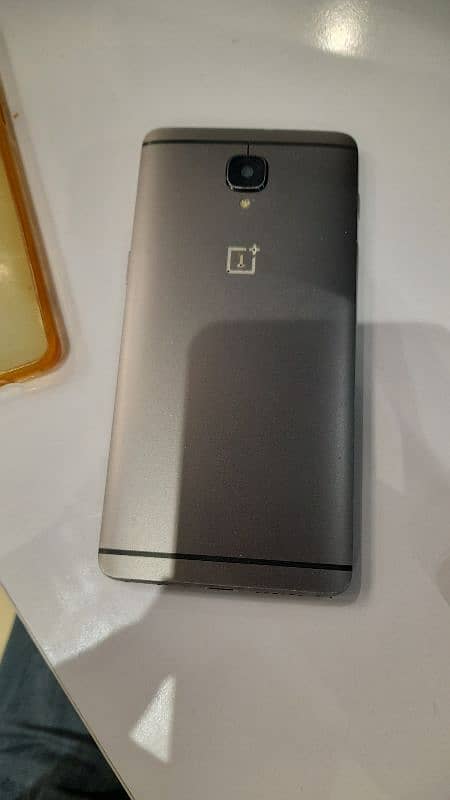 oneplus 3t 6 gb ram 64 gb rom 2