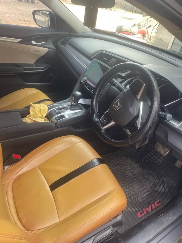 Honda Civic Oriel 2018 3