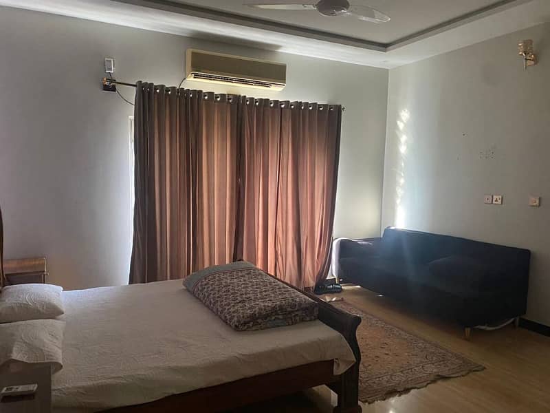 1 Kanal LOWER PORTION AVAILABLE FOR RENT IN GULBERG GREEN ISLAMABAD 2