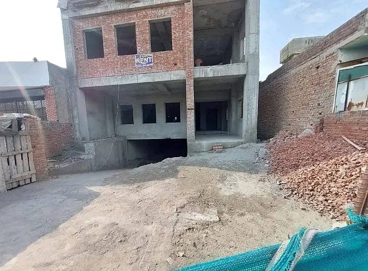 1 kanal building in Johar town 0