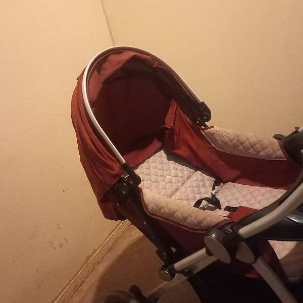 Branded Baby Pram neat condition 3