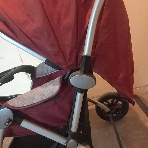 Branded Baby Pram neat condition 8