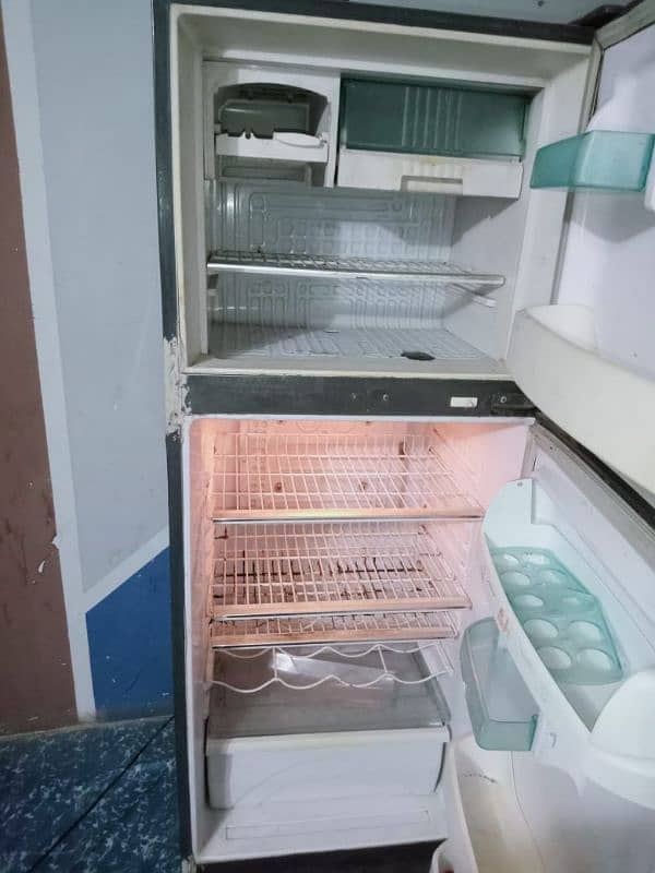 waves larg size Fridge 03038546976 4