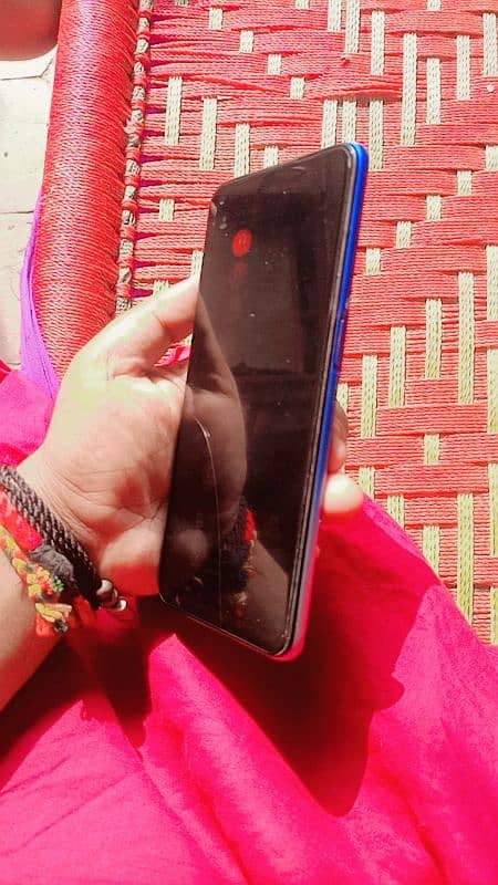 oppo a54 4gb 128gb mobile and charger finger not work and all ok 1