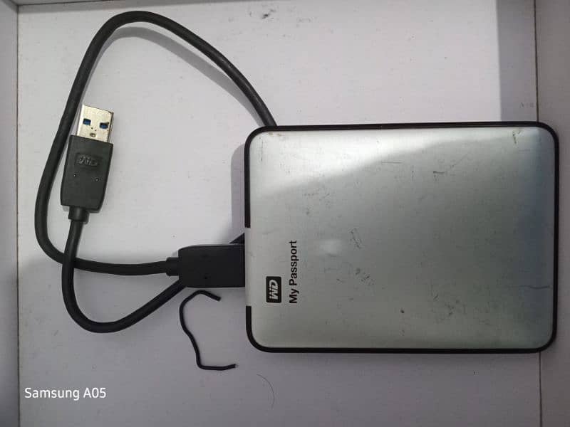 WD 500 GB External Hard Drive 0