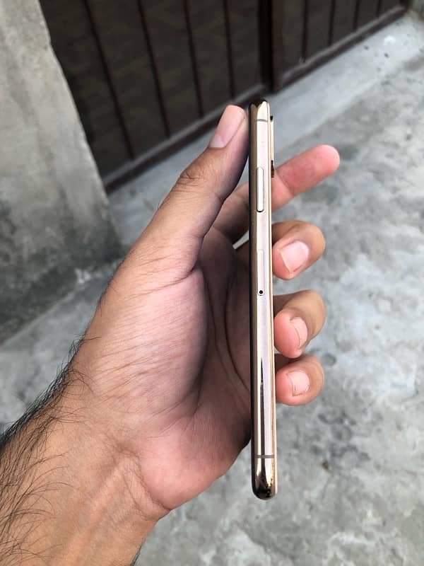 iphone xs pta approved 2