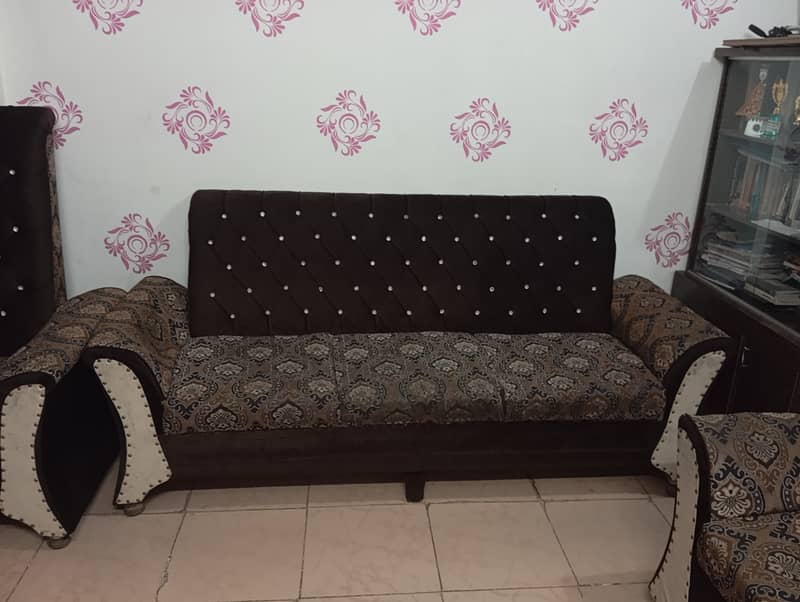 5 seater sofa set for sell 0