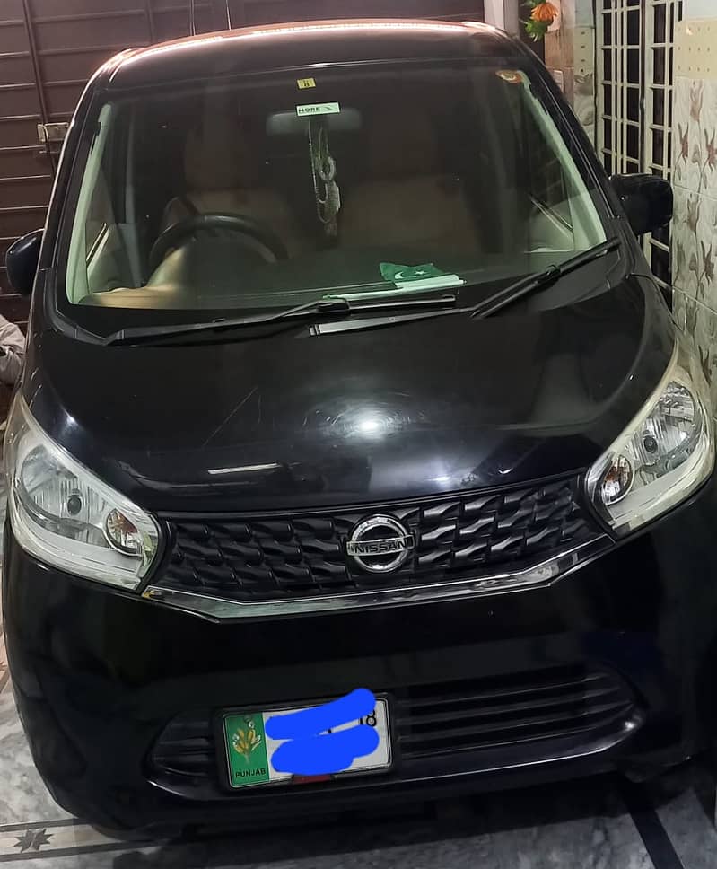 * Nissan Dayz 2014 model 2018 registered best Hatchback sale up 0