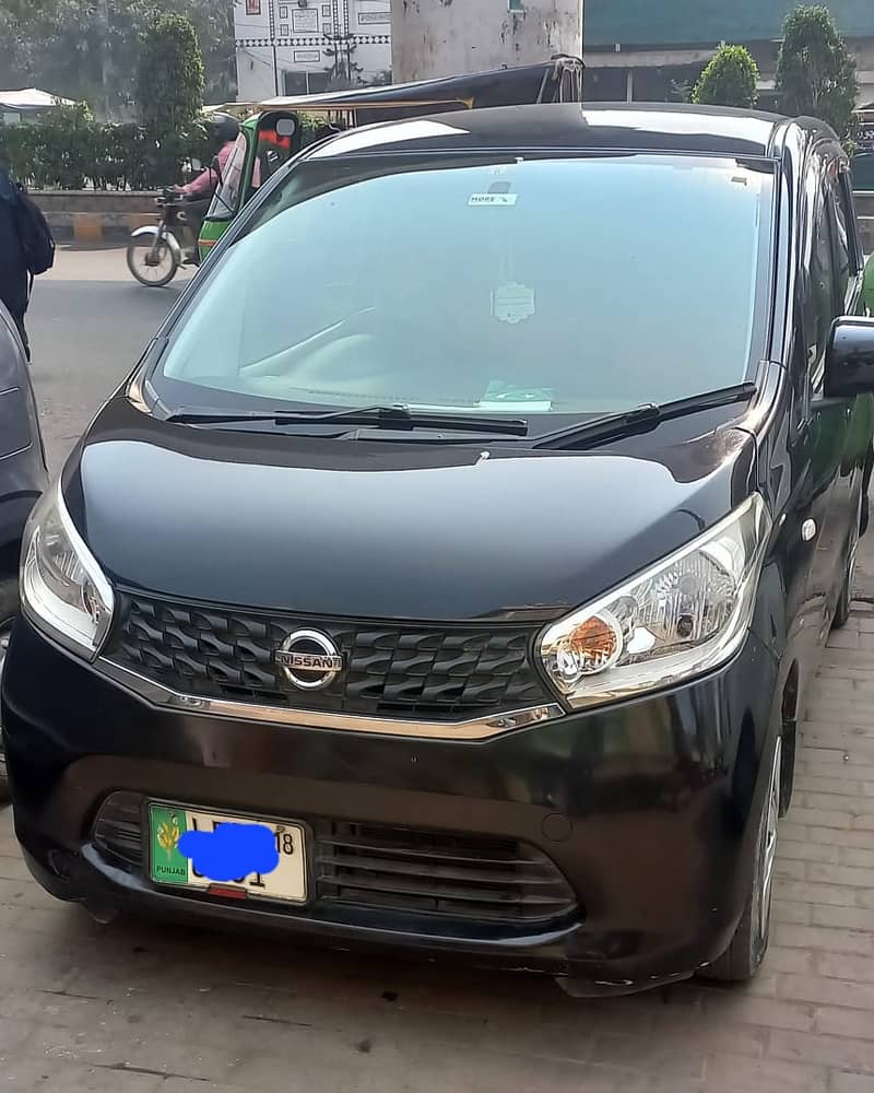 * Nissan Dayz 2014 model 2018 registered best Hatchback sale up 6