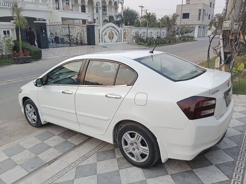 Honda City IVTEC 2017 4