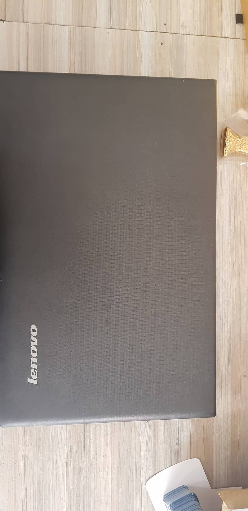 Lenovo g700 i5 laptop 0