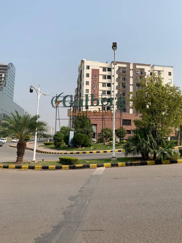 Gulberg Residencia A-Block Kanal plot 5