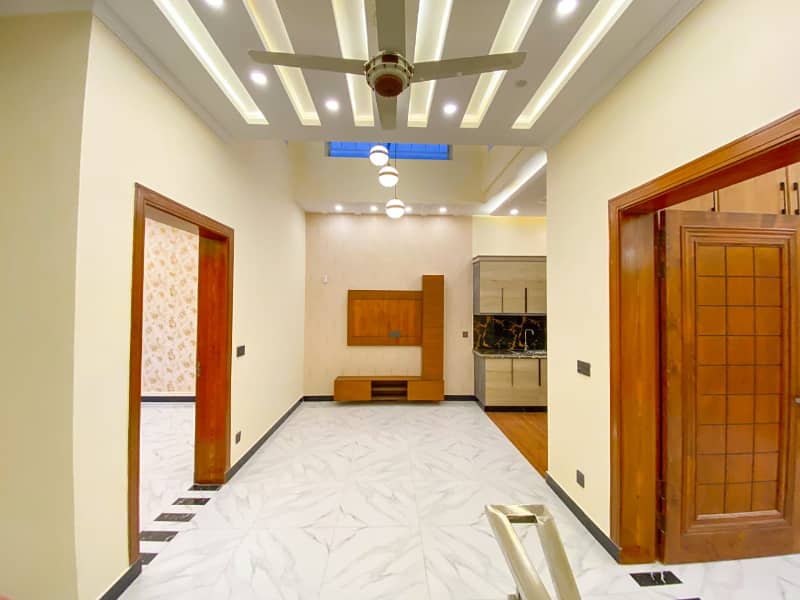 Elegant 7 Marla House for Sale in Citi Housing Jhelum! 9