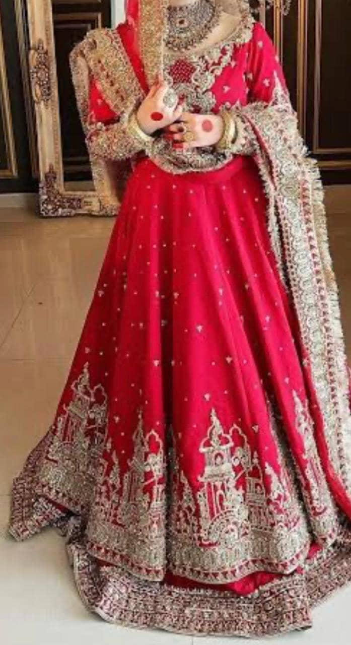 Bridal lehenga | Customize Bridal Dresses | Designer Lehenga 0