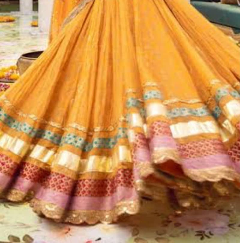 Bridal lehenga | Customize Bridal Dresses | Designer Lehenga 3