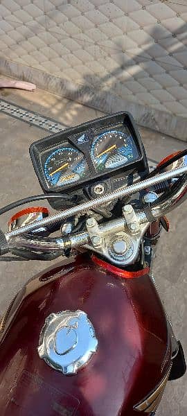 Urgent Sale Honda 125 2