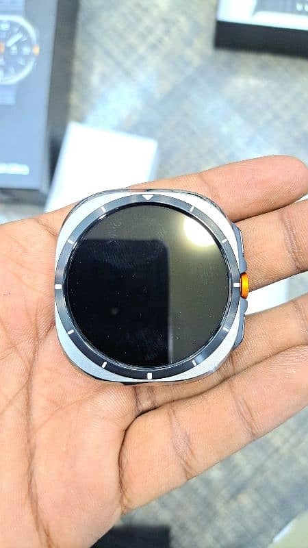 Samsung Watch Ultra Silver Titanium 3