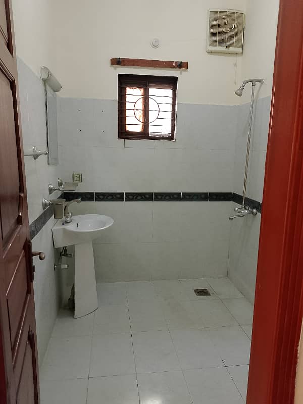 AFFORDABLE KANAL UPPER PORTION FOR RENT - DHA PHASE 2 6