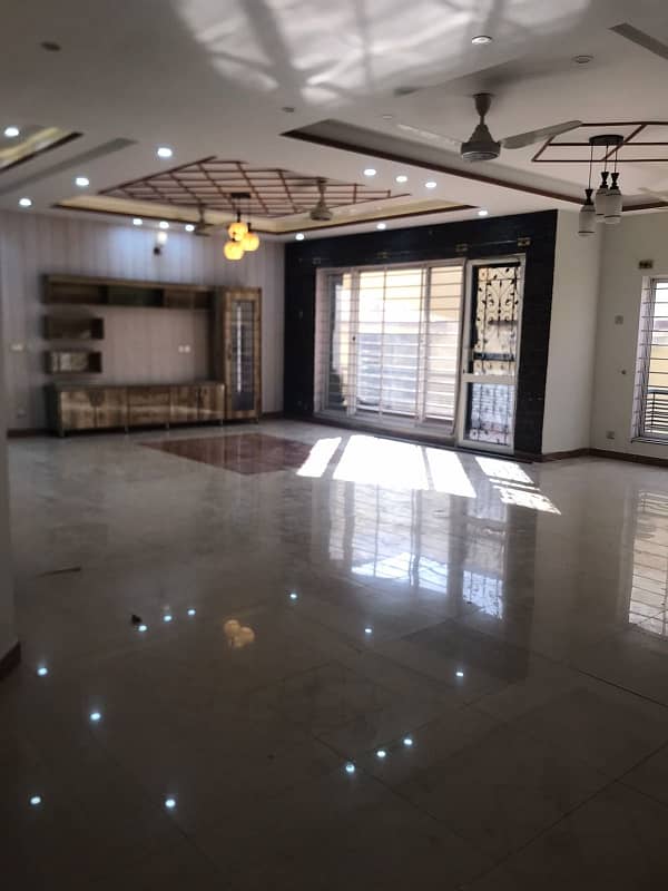 BEAUTIFUL NEW FULL HOUSE AVAILABLE FOR RENT IN DHA-2 1