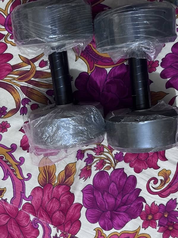 10kg pair of Dumbbells for sell 2