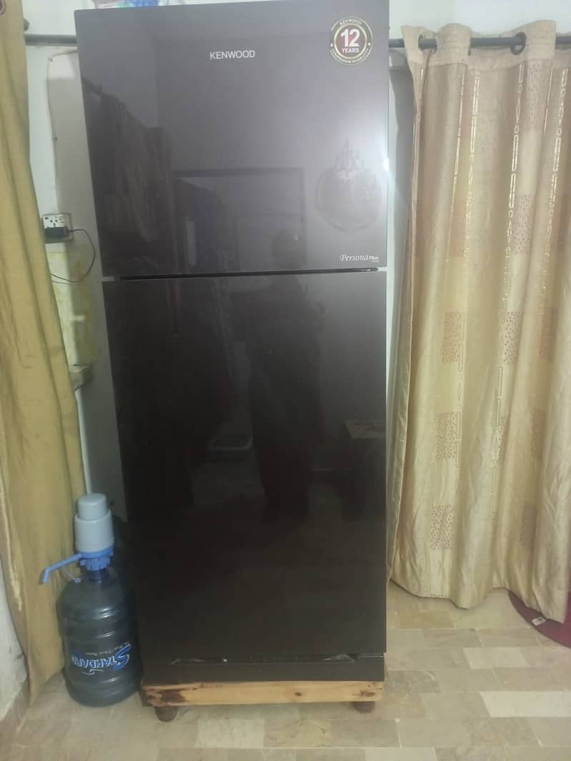 Kenwood fridge for sale in very good condition 2