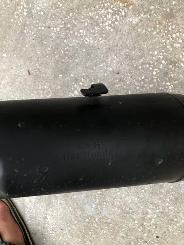 125 KYH SILENCER BLACK 3