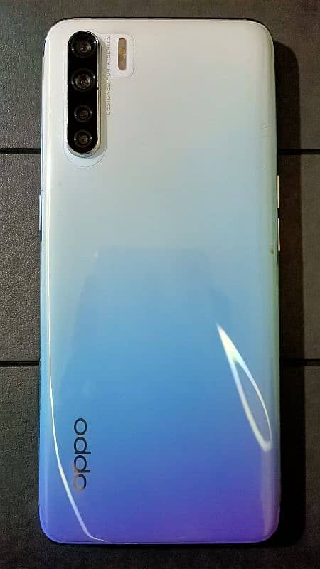 oppo f15 8/256 1