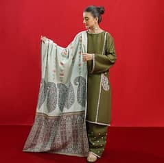 woman. s unstitched Embroidered suit