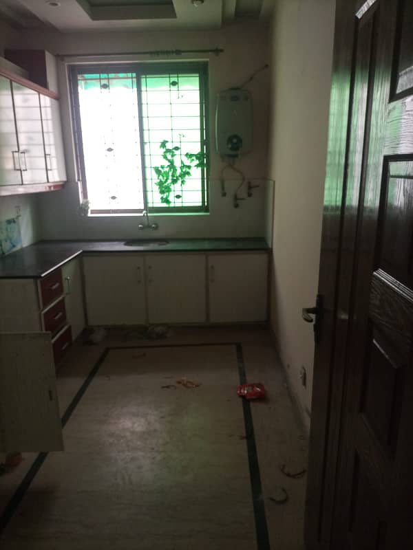 1 kanal house for rent for Family and female and bachelor Silent office (Call center + Software house) 16