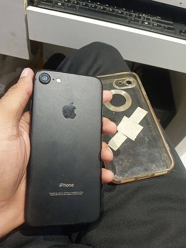 iPhone 7 pta approved 32gb 1