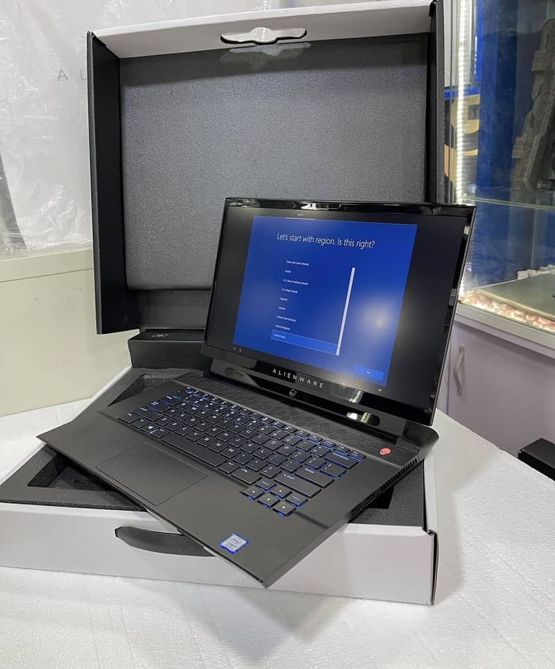 Dell Alienware laptop M15 R2 3