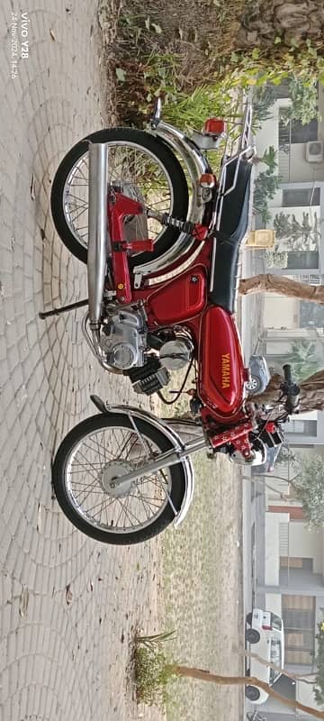 Royal Yahama 100cc 1