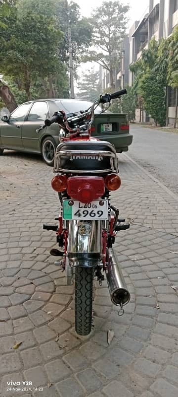 Royal Yahama 100cc 4