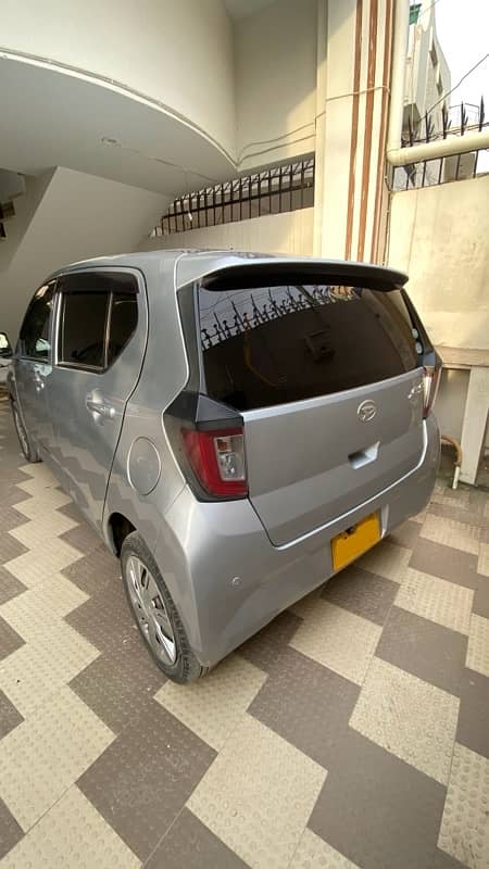 Daihatsu Mira 2017 2