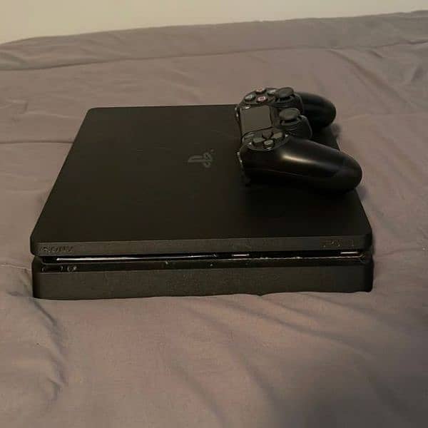 Ps4 Slim 1TB 3