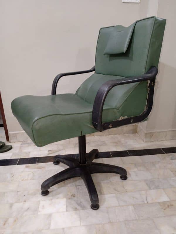 use relaxable chair 3