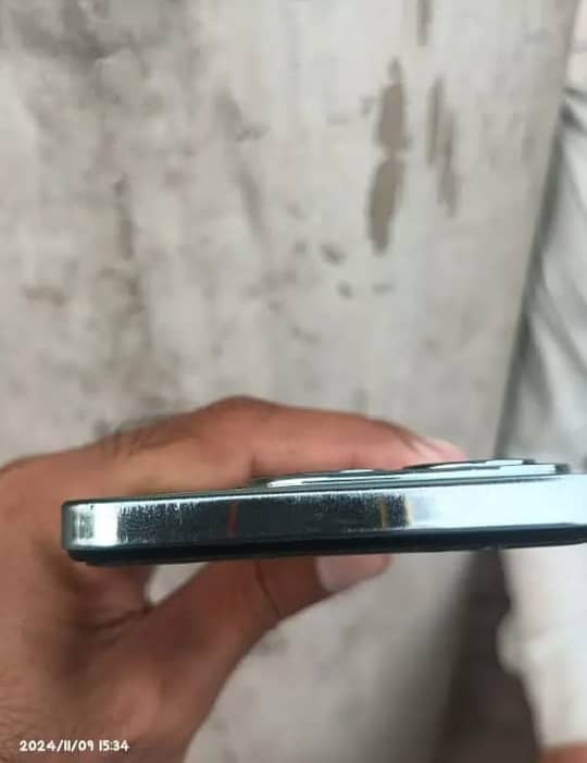 infinix hot 40i 8+128 2