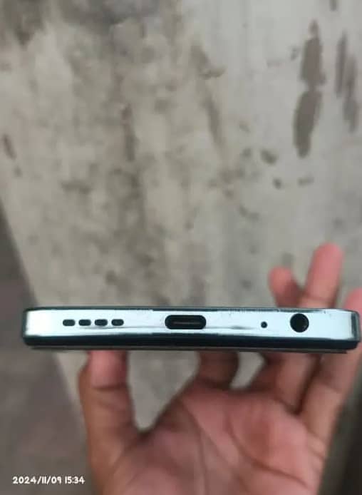 infinix hot 40i 8+128 4