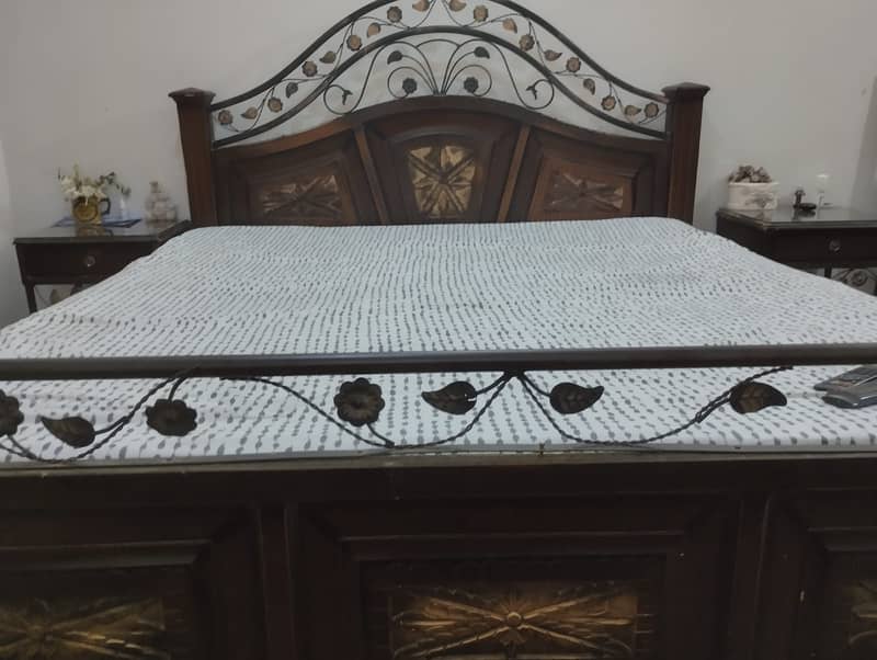 Rod Iron Bed Set/Wood Bed/Rot iron Bed/Wrought iron Bed/King Size Bed 2