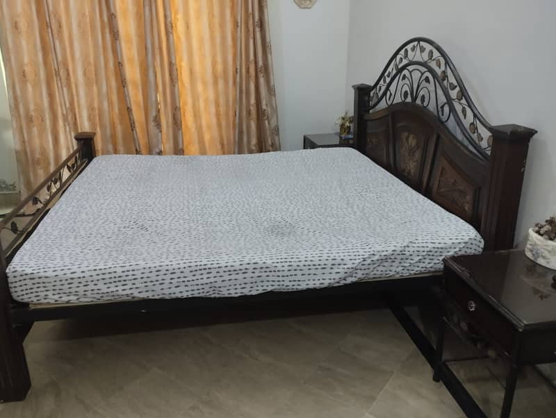 Rod Iron Bed Set/Wood Bed/Rot iron Bed/Wrought iron Bed/King Size Bed 3