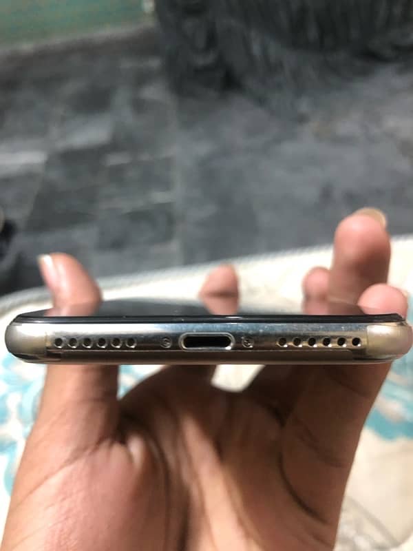 iPhone X 64 gb PTA proved 3