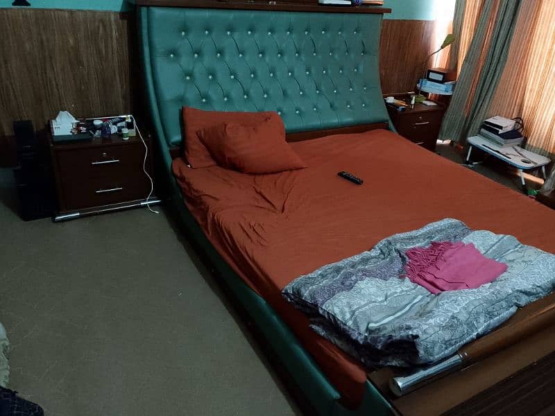 king size bed with mattress 2