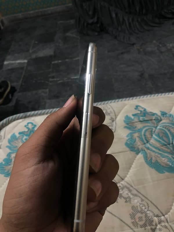 Iphone X PTA proved 3