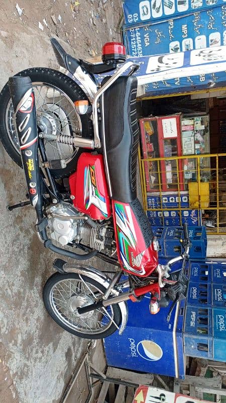 23 model Honda for sell brand new condition, 03446464638 12