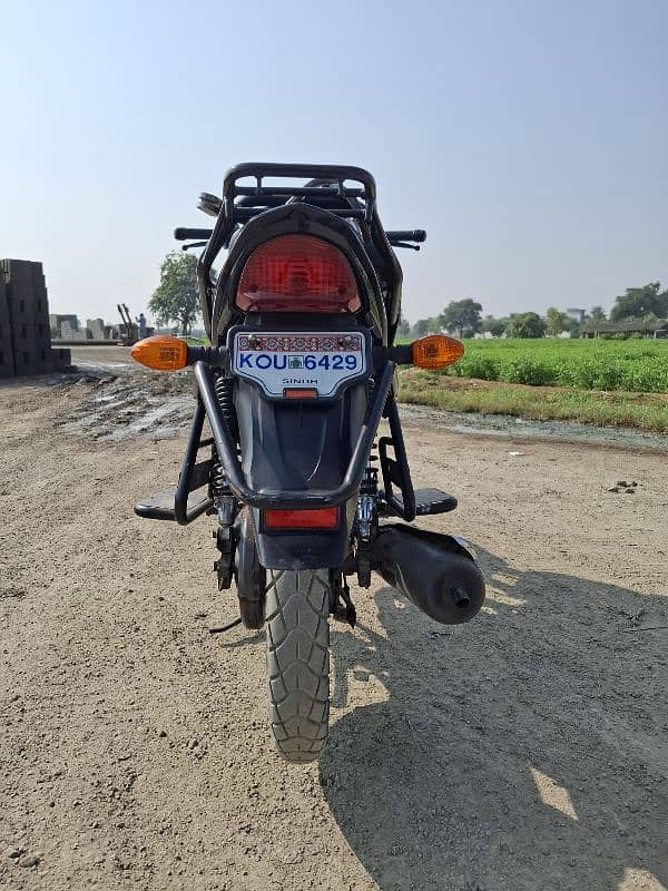 SUZUKI GR150 / 22K Driven / Karachi Registered 6