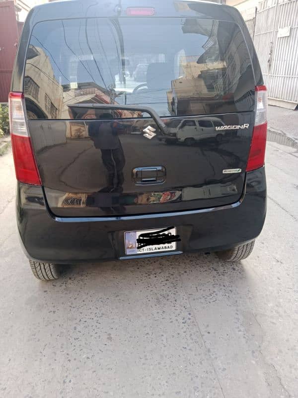 Suzuki Wagon R 2014 3