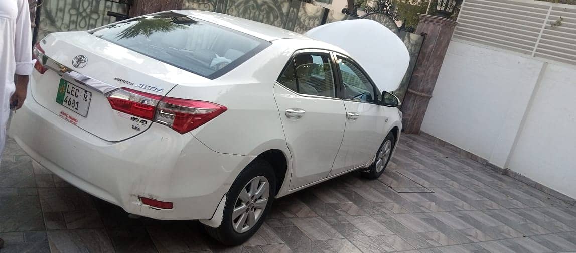 Toyota Corolla Altis 2016 1