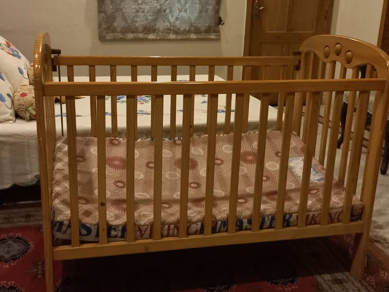 Babycot wooden 1